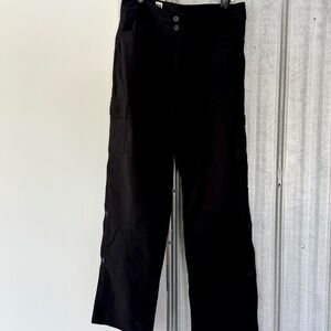 Tilley Roll-up Travel Pants made in Canada 🇨🇦